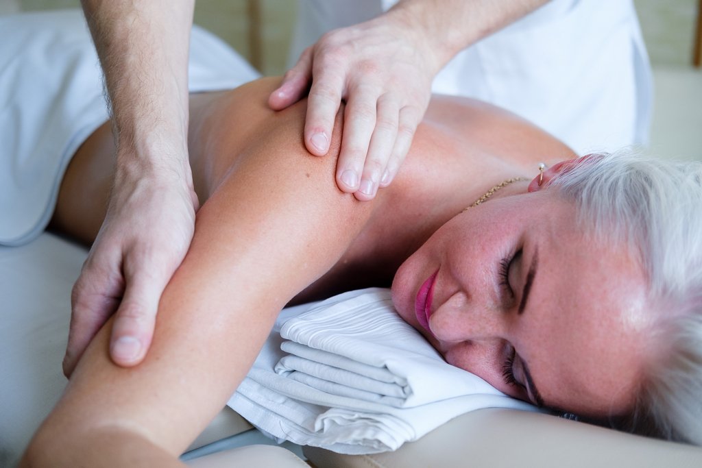 Лечебный массаж